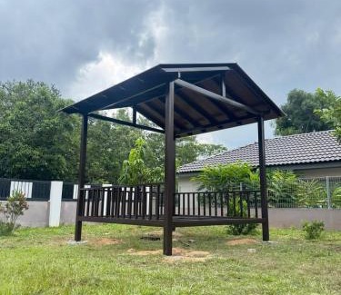 Bukit Beruntung House | Serendipity Resthouse