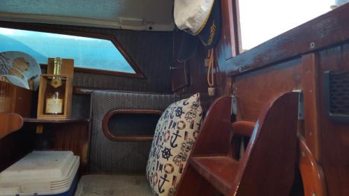 Giurgiu Boat Rental | Serendipity