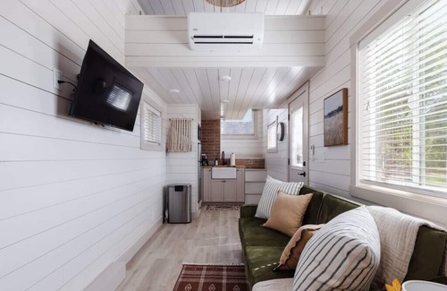 Apple Valley Apartment | Serendipity tiny home