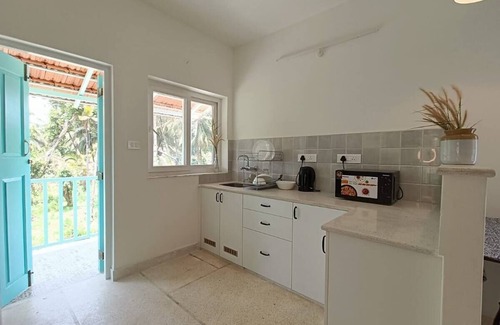 Vanelim Apartment | Serene 1 bed apartment at Beseco bed and breakfastn