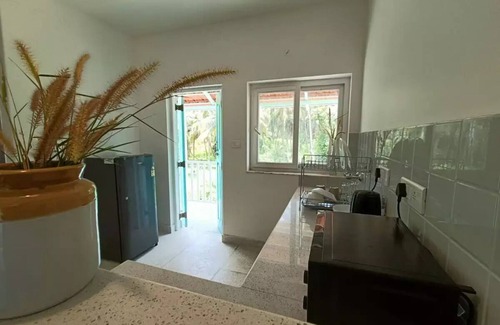 Vanelim Apartment | Serene 1 bed apartment at Beseco bed and breakfastn