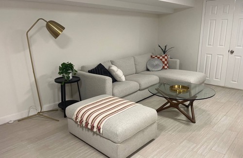 Crown Heights Apartment | Serene 2-bedroom apartment with AC in Brooklyn