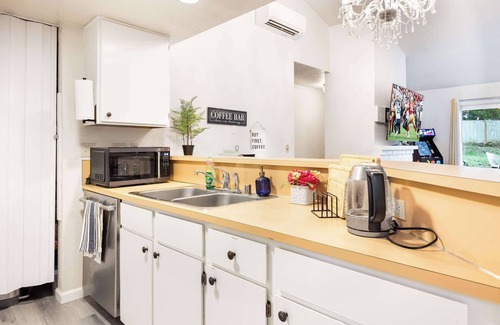 Picnic Point-North Lynnwood House | Serene 2BR/2BA Single-Floor Home w/3 AC Near Mall