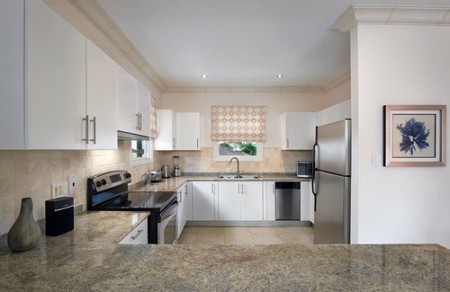 Speightstown Villa | Serene 3-Bedroom Villa with Resort Amenities – Vuemont, Barbados