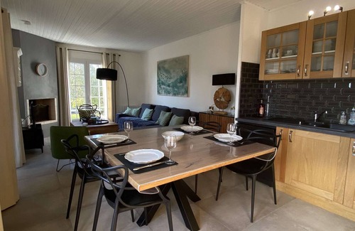 La Bree-les-Bains House | Serene 3-Room House, 4 Guests, Close to Beach, Free Wi-Fi, Patio, Quiet Area, Parking