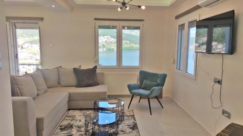 Kastoria Apartment | Serene Apartment