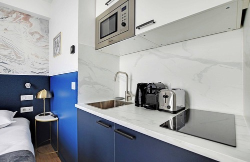 18th Arrondissement Apartment | Serene Cocoon near Montmartre
