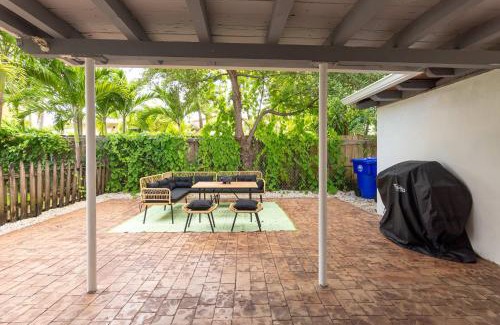 Northeast Miami Villa | Serene Cottage Retreat, Ideal for Couples & Solo
