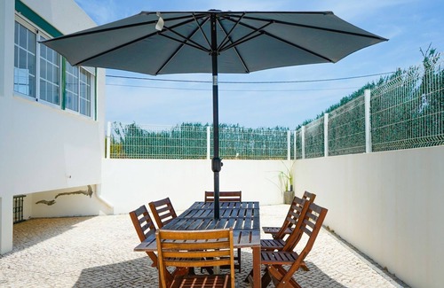 Manta Rota House | Serene Duplex House With Patio by LovelyStay