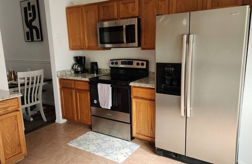 Montgomery Village House | Serene family-friendly townhome in cool Montgomery Village near to Washington DC