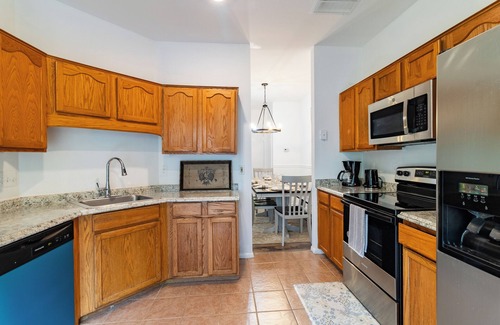 Montgomery Village House | Serene family-friendly townhome in cool Montgomery Village near to Washington DC