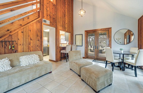 Spicewood Cottage | Serene Family Cottage w/Deck & BBQ