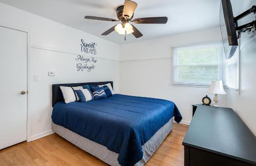 Wyoming House | Serene Family Home Sleeps 16!