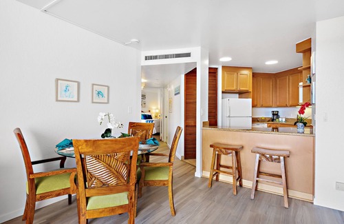 Honokowai Condo | Serene Hawaiian stays with breathtaking views