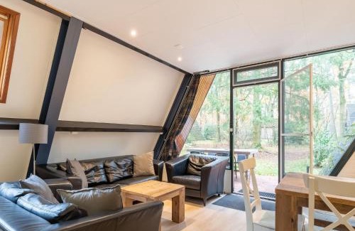 Stramproy House | Serene Holiday Home in North Limburg in the Forest