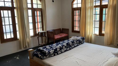 Rajbagh House | Serene