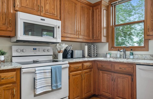 Branch House | Serene Lakeview Retreat on Lake Michigan - Minutes to Whistling Straights