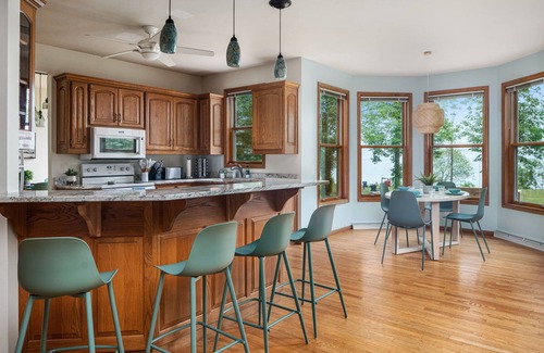 Branch House | Serene Lakeview Retreat on Lake Michigan - Minutes to Whistling Straights