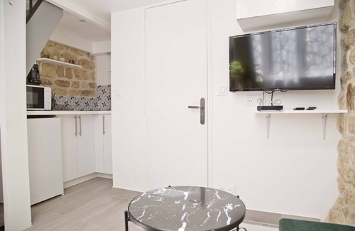 Val-de-Grace Apartment | Serene Loft Hideaway in the Heart of Paris - Perfect for Couples and Families!🏡