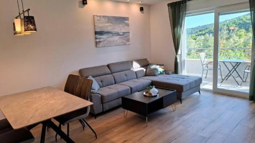 Celopeci Apartment | Serene Luxury Apartment in Mlini, Croatia - Your Home Away from Home
