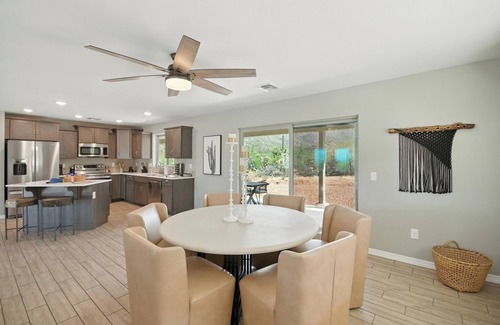 Marana House | Serene Marana Retreat - Stunning Views, Wraparound Porch & Comfort