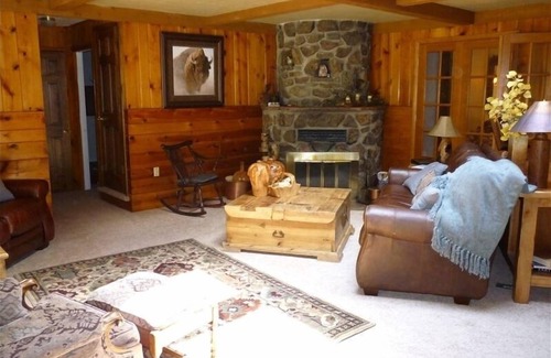Idaho Springs House | Serene Mountain Home