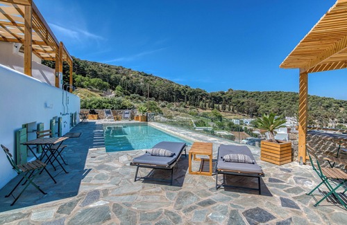 Lefkes Villa | Serene Paradise with Breathtaking Aegean Views