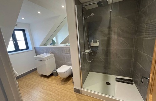 Penarth Hotel | Serene Retreat King Room Penarth