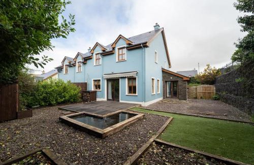 Dingle House | Serene Retreat Dingle