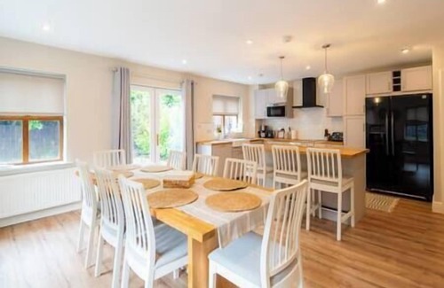Dingle House | Serene Retreat Dingle