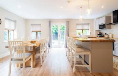 Dingle House | Serene Retreat Dingle