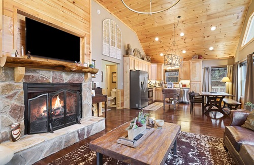 Blairsville House | Serene retreat with a hot tub, firepit, washer/dryer & seasonal mountain views