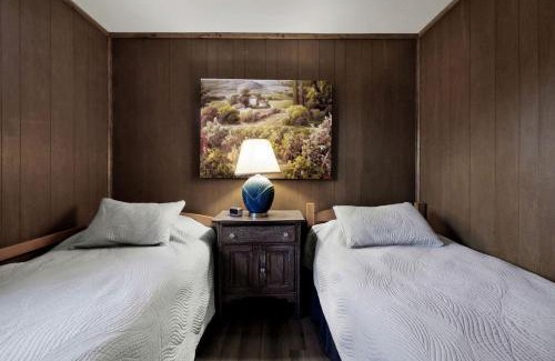 Points House | Serene Riverfront Cabin Haven near South Branch Potomac River in West Virginia