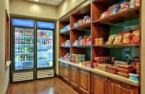Scottsdale House | Serene Room w/Complimentary Breakfast & Pool | Perfect for Couple Stay
