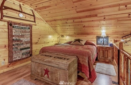 Castle Rock Cabin | Serene Sky Cabin in Castle Rock. 1bed/1bath + a loft , private, pet friendly