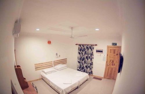 Thoddoo House | Serene Sky Guest house