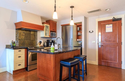 Canmore Condo | "Serene Spruce" at Solara Resort