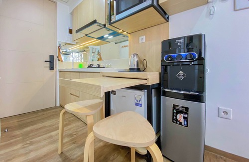 Grogol Utara Apartment | Serene Stay Studio Tokyo Riverside Pik 2 Apartment