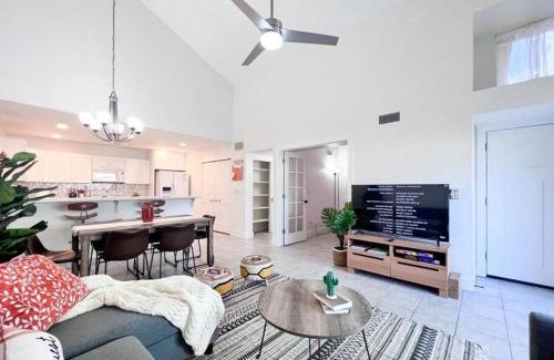 Old West Manor II House | Serene Town home in Chandler with pool