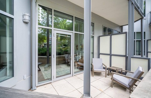 McLean Apartment | Serene Tysons Corner 1BR w/Elevator, close to Theater, by Blueground