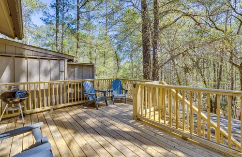 Dadeville House | Serene Vacation Rental with Pool Near Lake Martin!