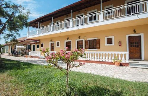 Sidari Apartment | SERENGETI NAP comfy rooms