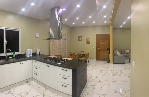 La Ceiba Condo | Serenite place to enjoy life with family near beaches