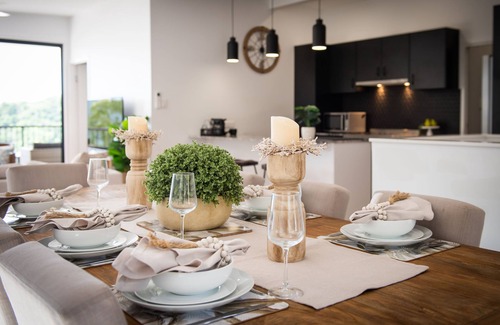 Airlie Beach House | Serenity - 180 degree views of the Coral Sea and Conway National Park.