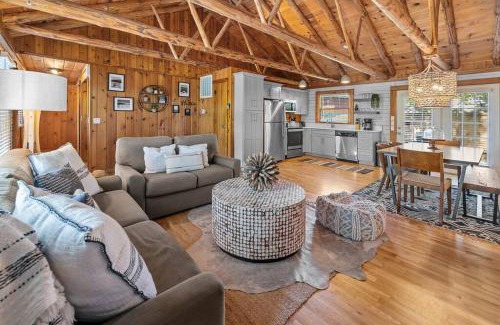 Indian Point House | Serenity - 60 Ridge Lane