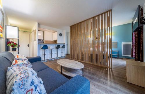 Gambetta Apartment | Serenity Aparthotel, la Défense - Eiffel tower view - 5 min walk to Subway
