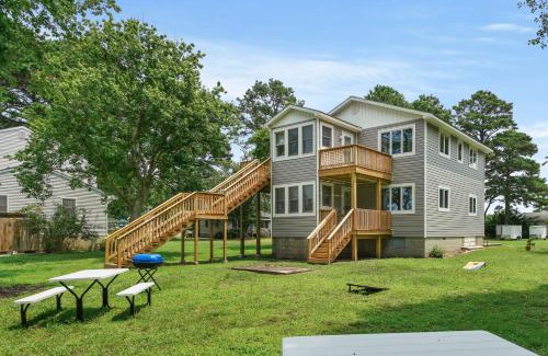 Deep Hole House | Serenity at Deep Hole Hideaway - Pet friendly!
