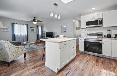 Deep Hole House | Serenity at Deep Hole Hideaway - Pet friendly!
