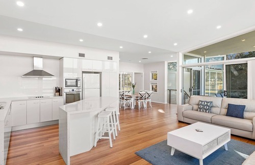 Fingal Bay House | serenity at Fingal Bay 1