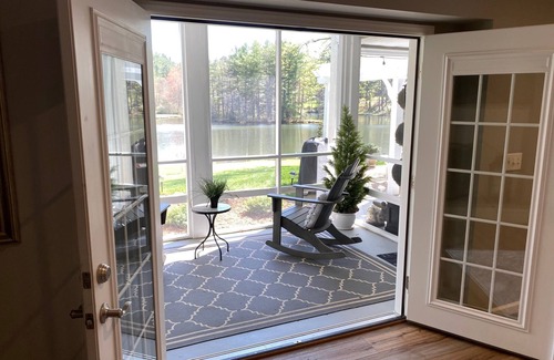 Flat Rock Apartment | SERENITY at FLAT ROCK